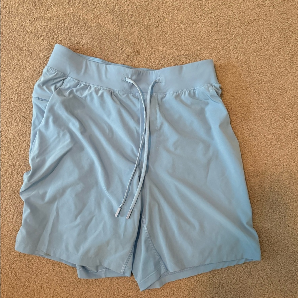7’ linerless Lululemon pace breaker shorts